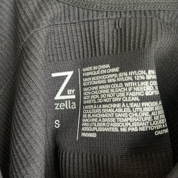 Black Crop Top - Picture 3 of 3